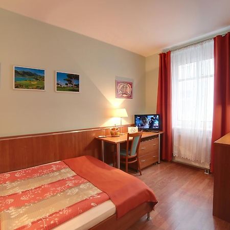 Penzion Fan Karlovy Vary Ngoại thất bức ảnh