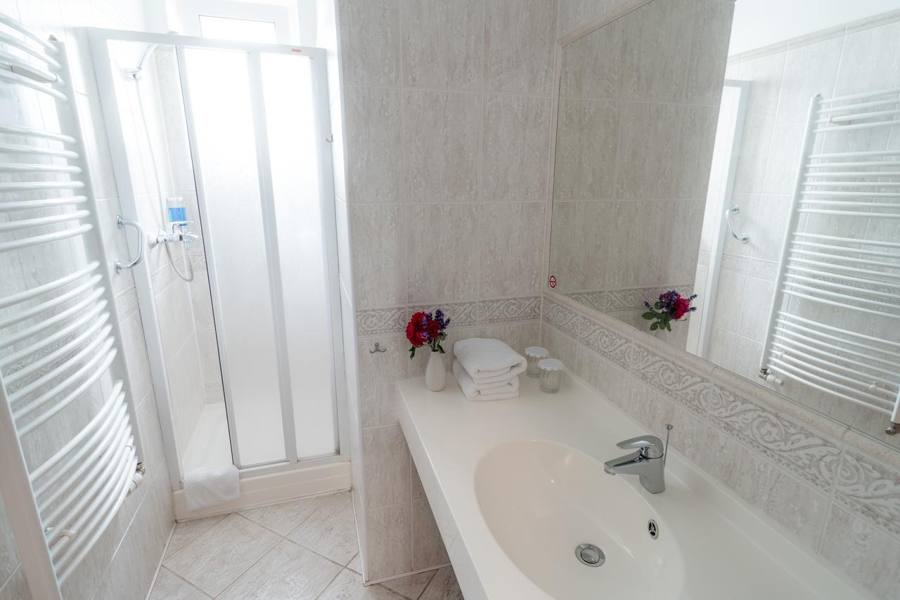 Penzion Fan Karlovy Vary Ngoại thất bức ảnh