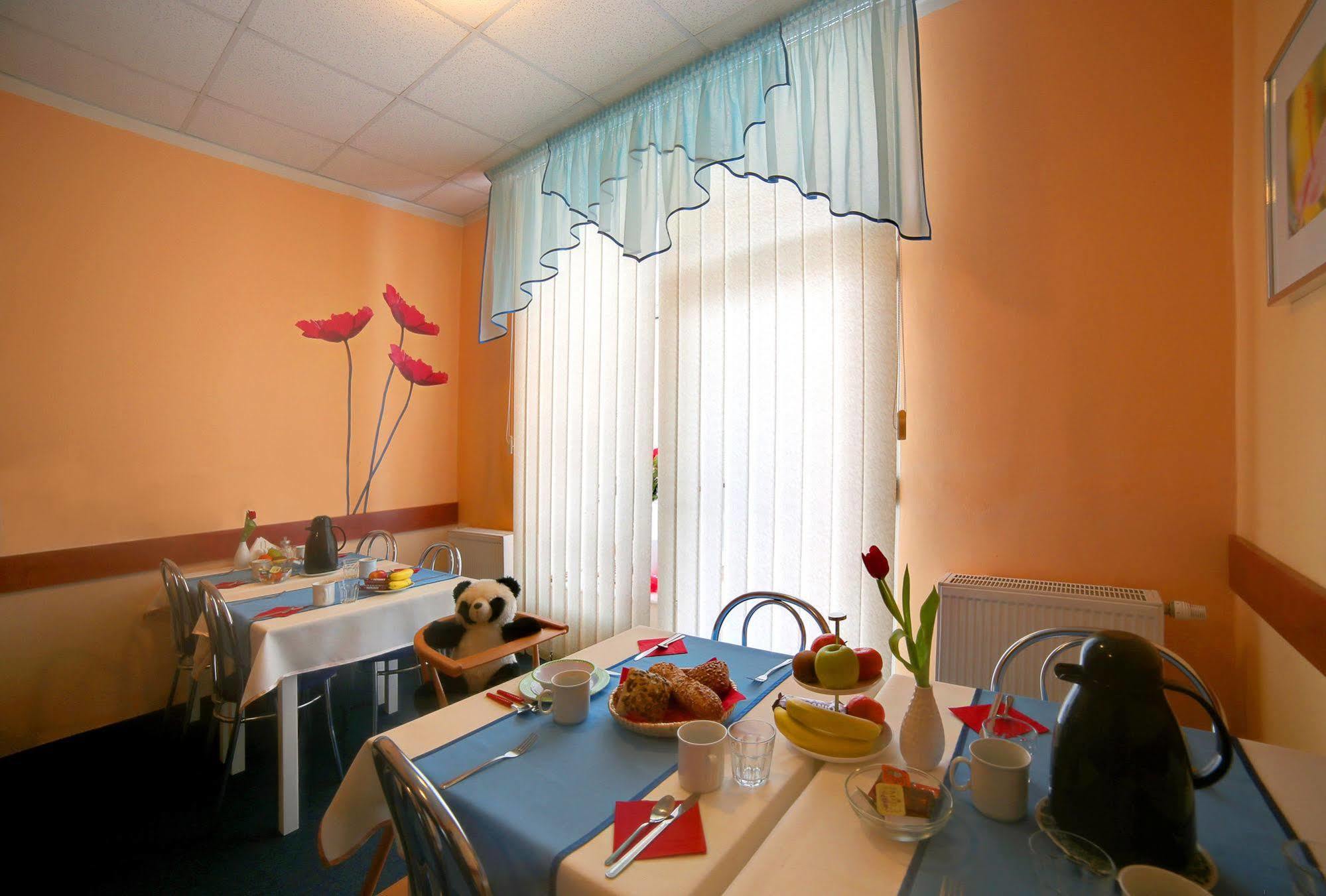 Penzion Fan Karlovy Vary Ngoại thất bức ảnh